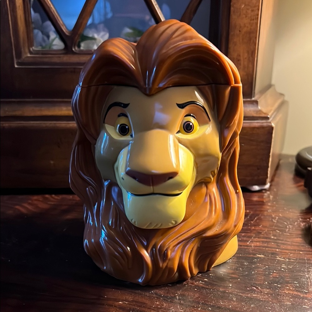NEW W TAGS! DISNEY LION KING SIMBA FLIP TOP Mug